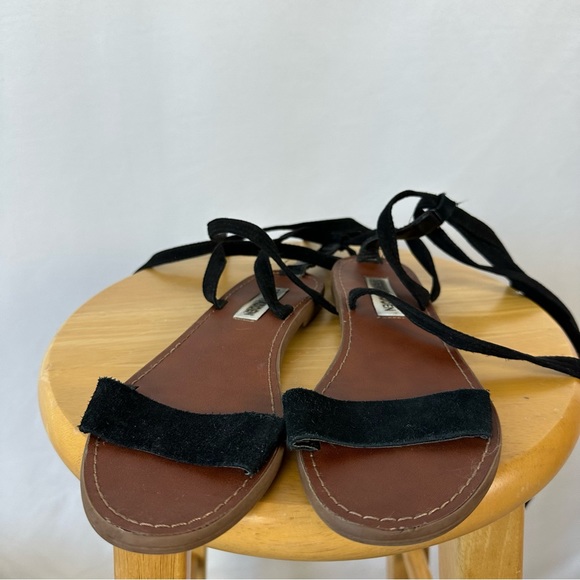 Steve Madden Tie Up Sandals - Picture 3 of 6